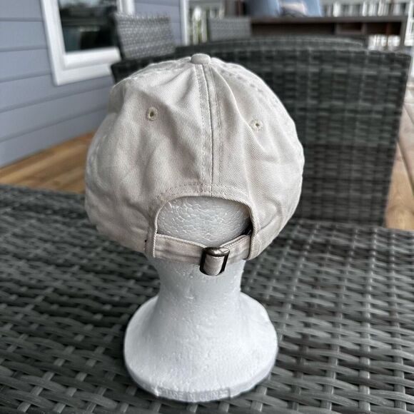 131st Kentucky Derby May 5, 2005 Dad Cap Hat Louisville‎ Horse Racing Roses - Picture 3 of 5